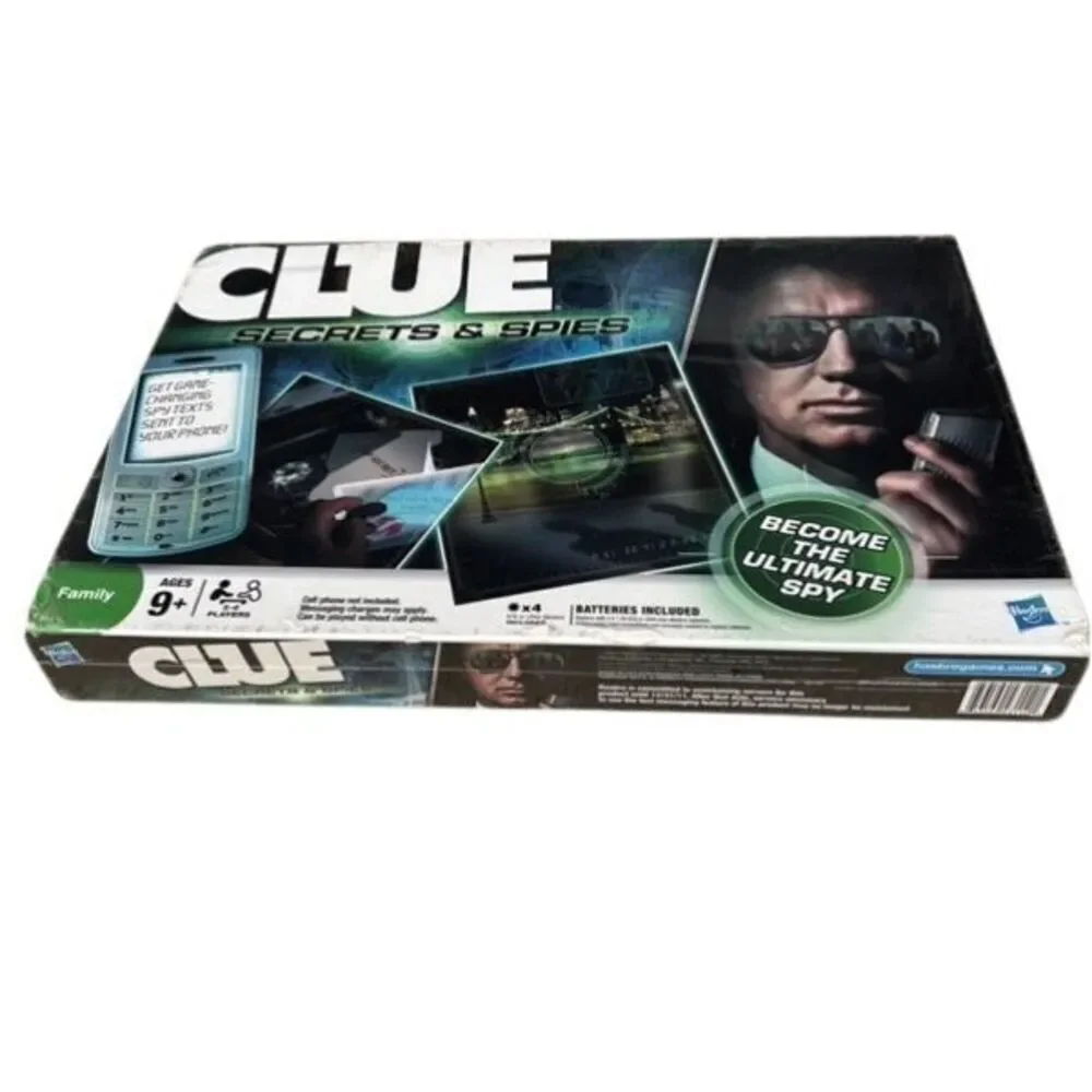 Clue Secrets & Spies Game *New*